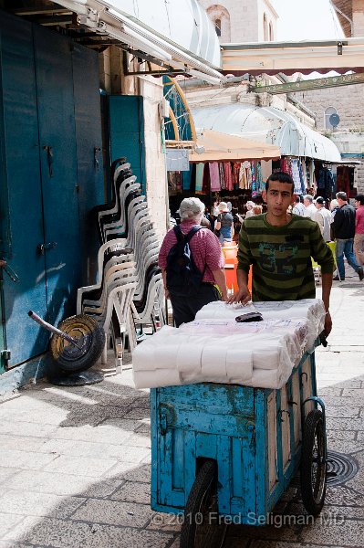 20100410_103343 D3.jpg - Delivering toilet paper Christian Quarter, Jerusalem